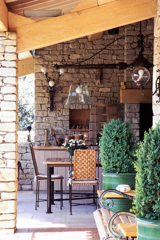 Lou Granos Bed and Breakfast Gordes Exterior foto