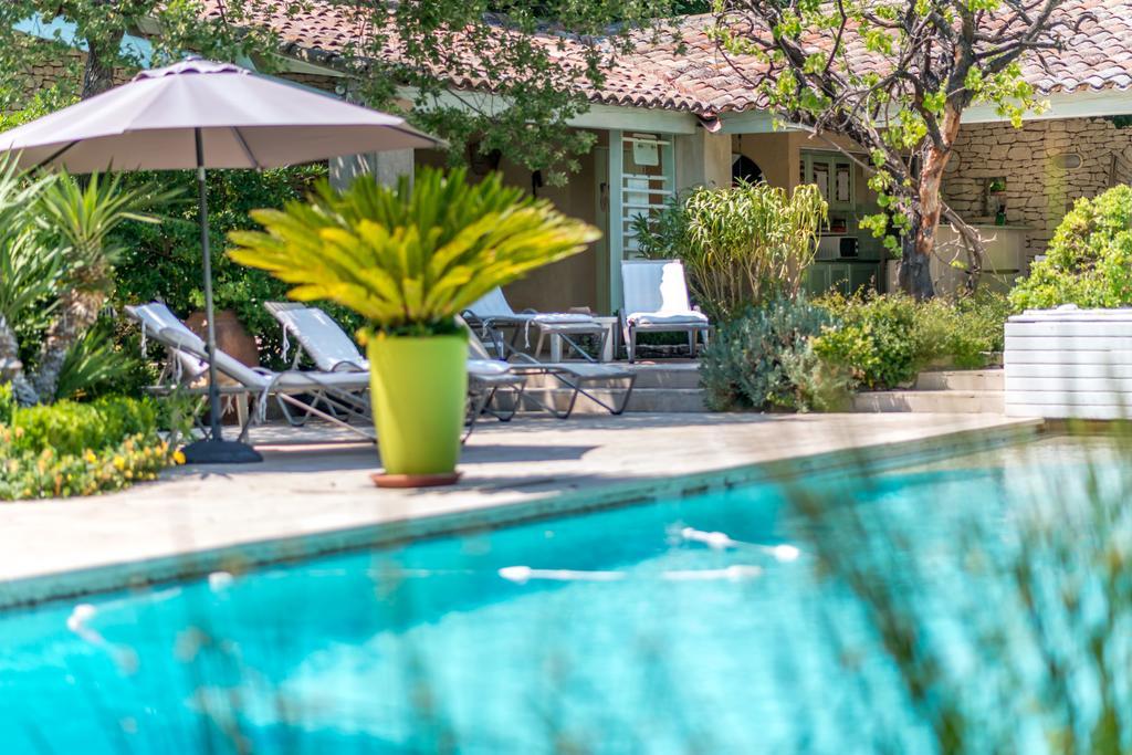 Lou Granos Bed and Breakfast Gordes Exterior foto