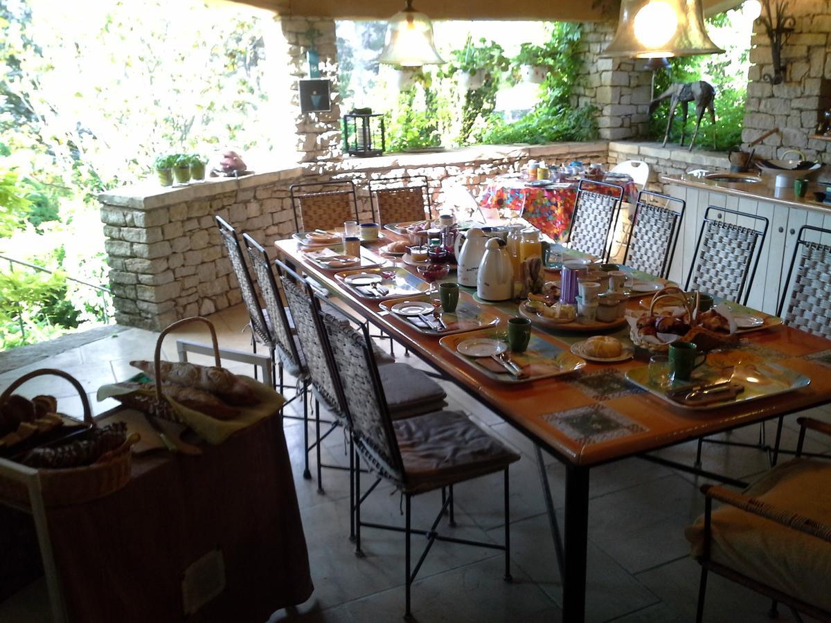 Lou Granos Bed and Breakfast Gordes Exterior foto